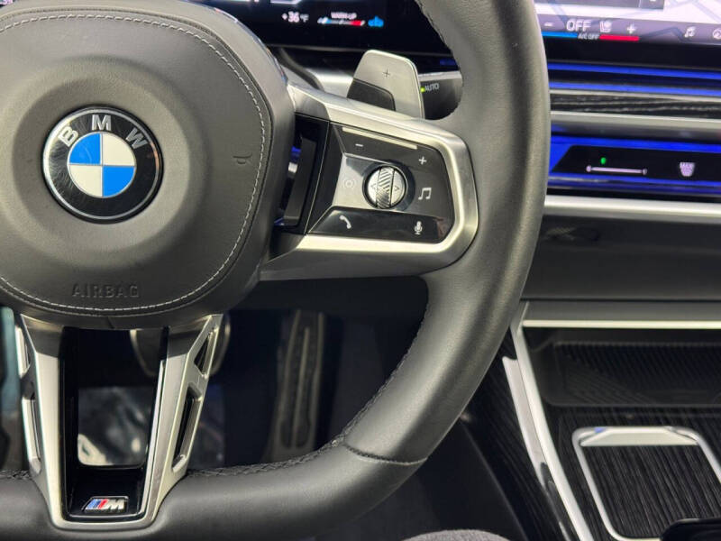 2023 BMW 7 Series 740i