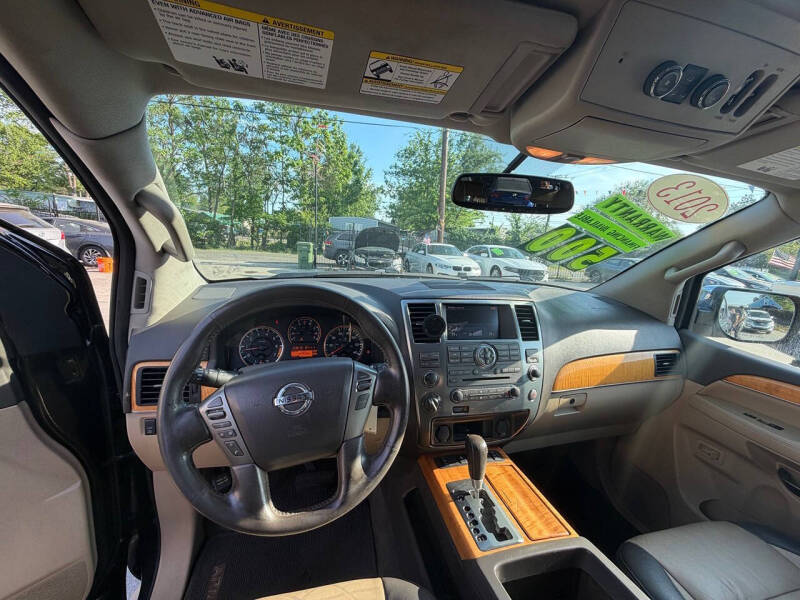 2013 Nissan Armada Platinum