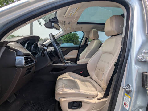 2018 Jaguar F-PACE 35t Prestige