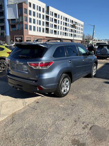 2015 Toyota Highlander Limited