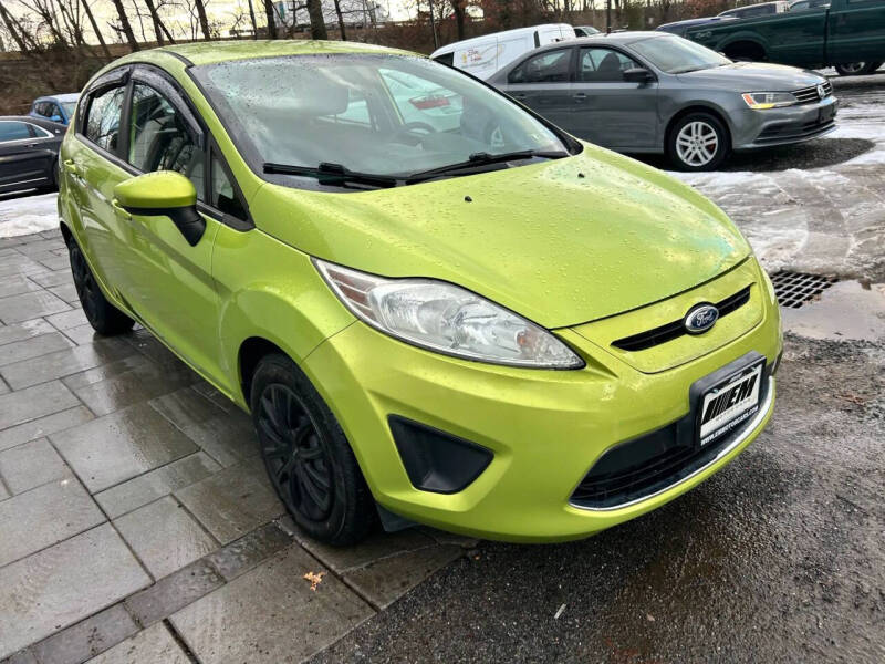 2011 Ford Fiesta SE