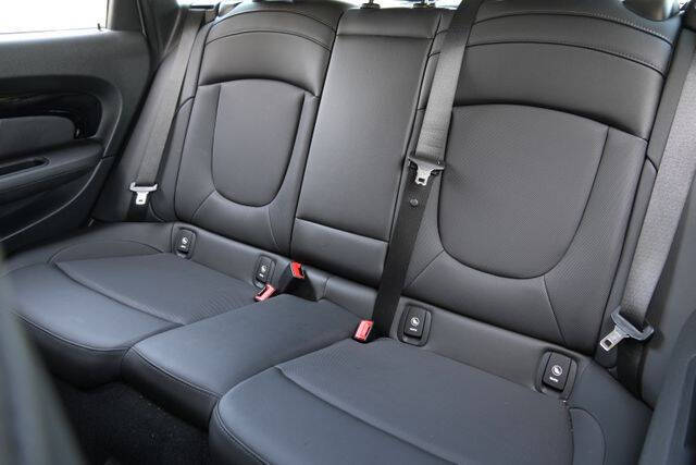 2022 MINI Clubman Cooper S ALL4