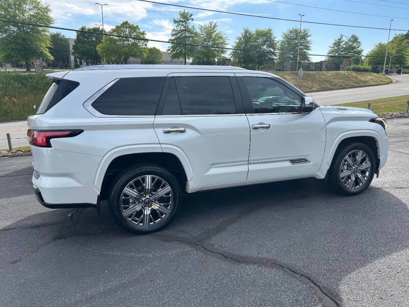 2025 Toyota Sequoia Capstone