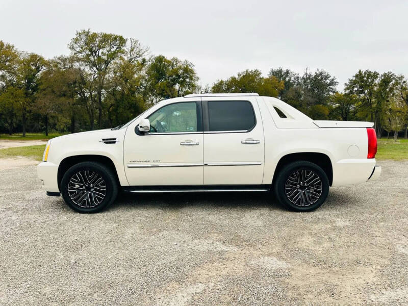 2010 Cadillac Escalade EXT