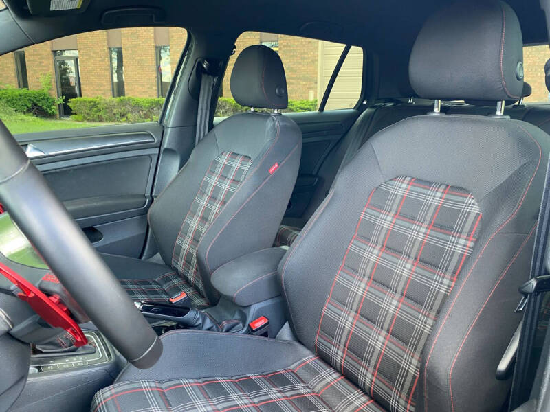 2019 Volkswagen Golf GTI