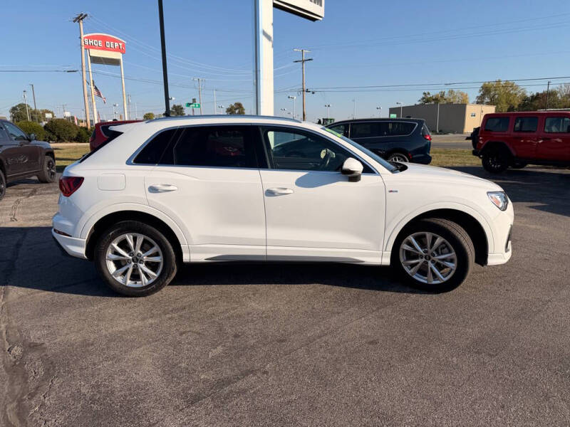 2023 Audi Q3 quattro S line Premium 45 TFSI