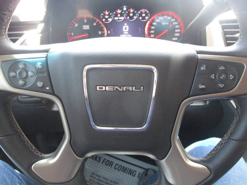 2015 GMC Yukon XL Denali