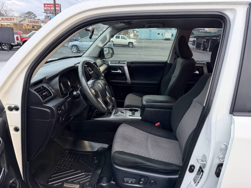 2018 Toyota 4Runner SR5