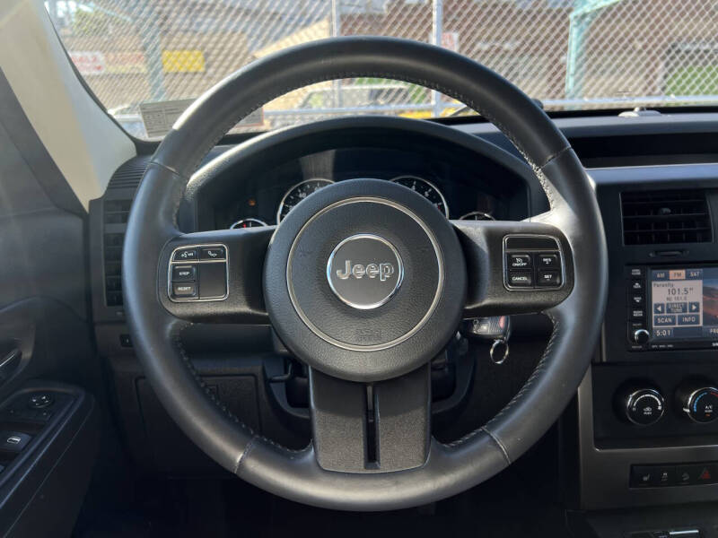 2012 Jeep Liberty Latitude