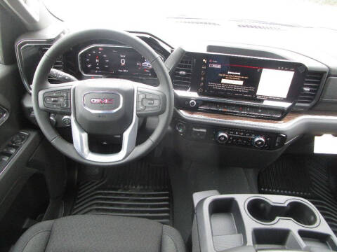 2026 GMC Sierra 1500 Elevation Standard