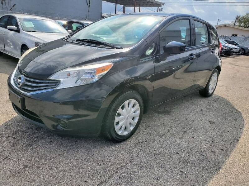 2015 Nissan Versa Note for sale at INTERNATIONAL AUTO BROKERS INC in Hollywood FL