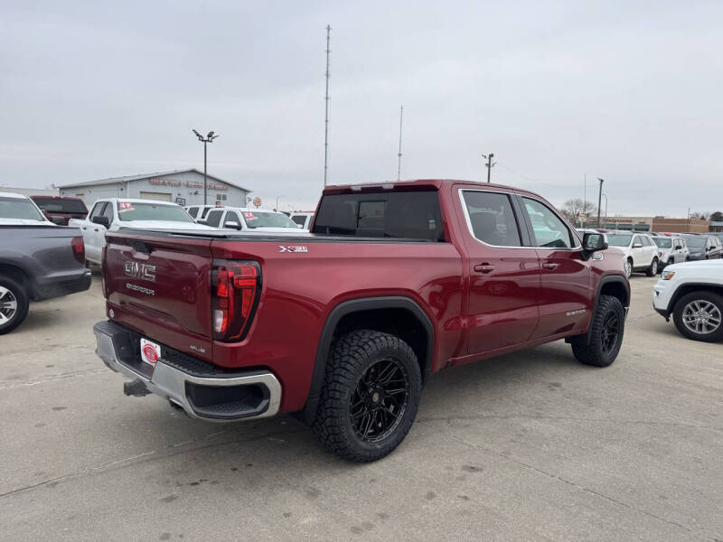 2020 GMC Sierra 1500 SLE