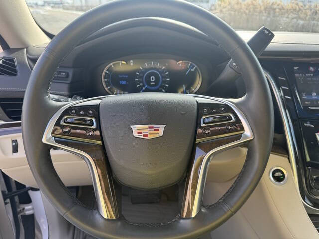 2018 Cadillac Escalade Luxury