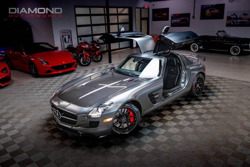 2015 Mercedes-Benz SLS AMG GT Final Edition