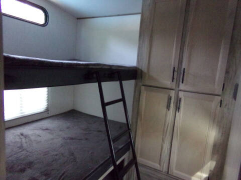 2022 Forest River Cherokee Arctic Wolf