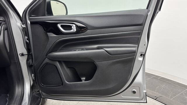 2022 Jeep Compass Altitude