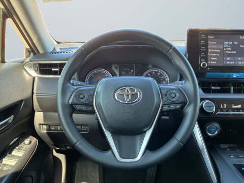 2021 Toyota Venza LE