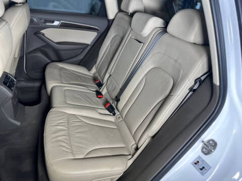 2014 Audi Q5 2.0T quattro Premium Plus