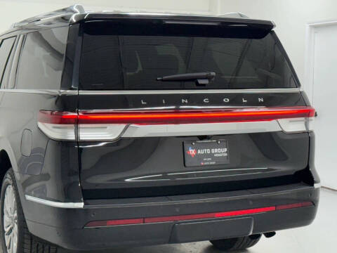 2023 Lincoln Navigator L Standard