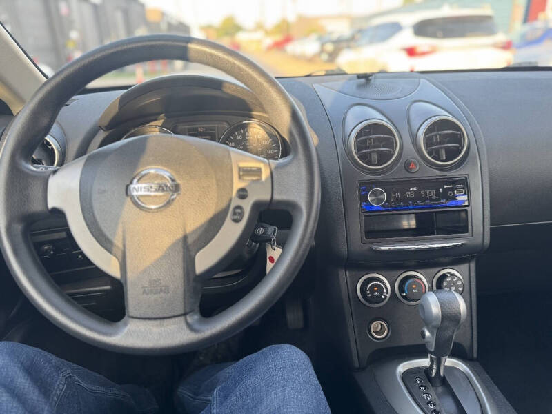 2012 Nissan Rogue SV