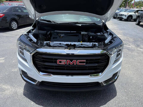 2024 GMC Terrain SLE