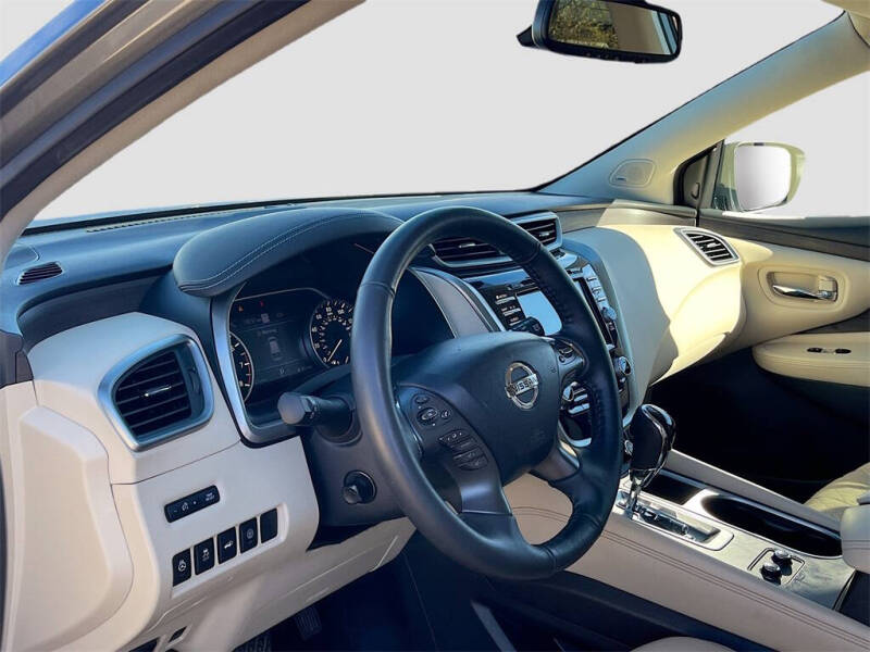 2023 Nissan Murano Platinum