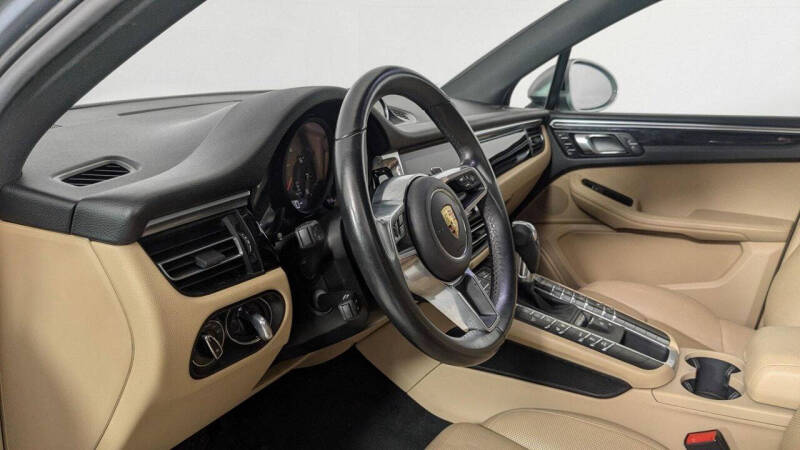 2021 Porsche Macan