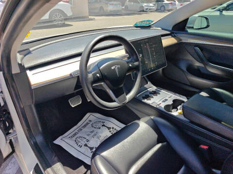 2021 Tesla Model 3 Standard Range Plus