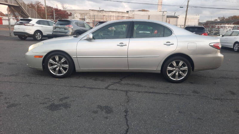 2002 Lexus ES 300's photo