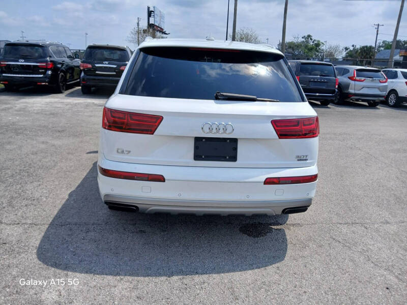 2018 Audi Q7 3.0T quattro Premium Plus