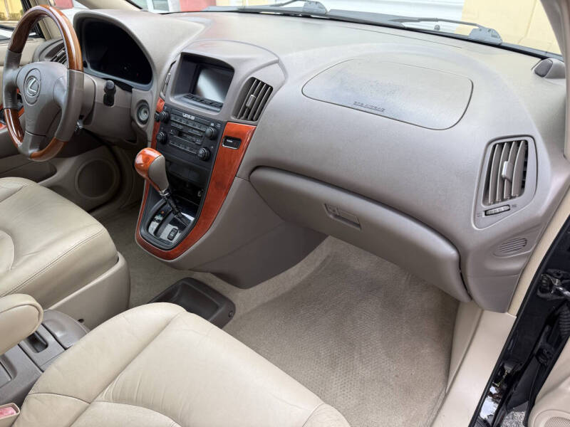 2002 Lexus RX 300