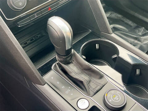 2020 Volkswagen Atlas Cross Sport V6 SEL 4Motion