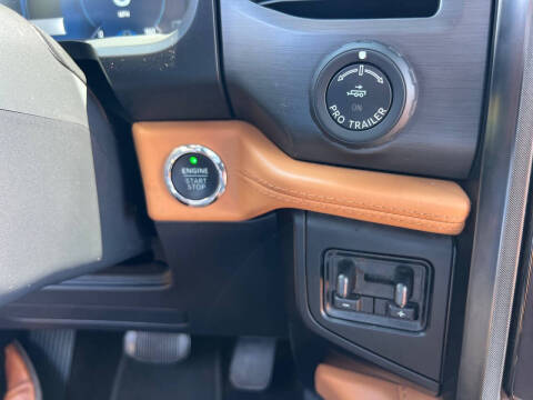2023 Ford Expedition MAX Platinum