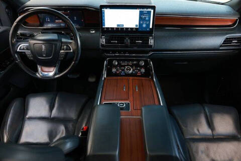 2023 Lincoln Navigator L Reserve