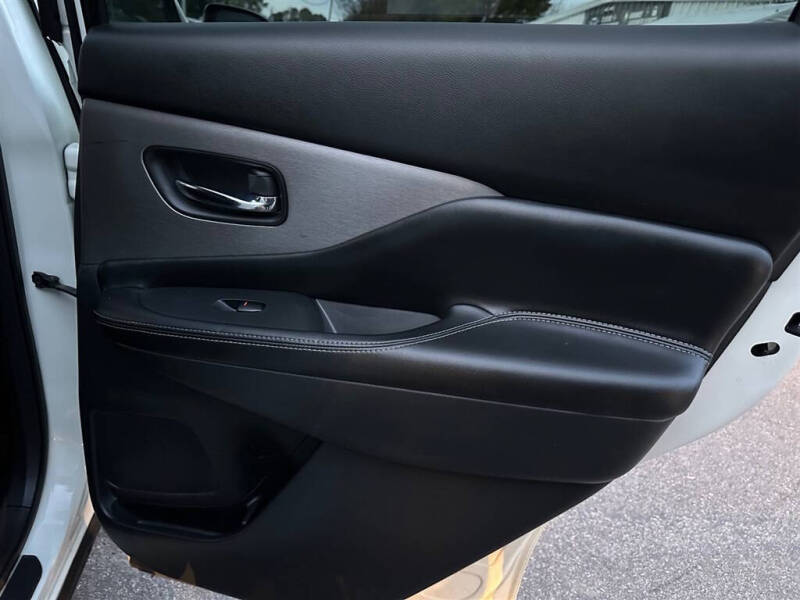 2020 Nissan Murano SV