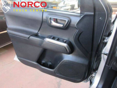 2018 Toyota Tacoma SR5 V6