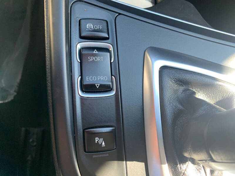 2015 BMW 3 Series 328i xDrive