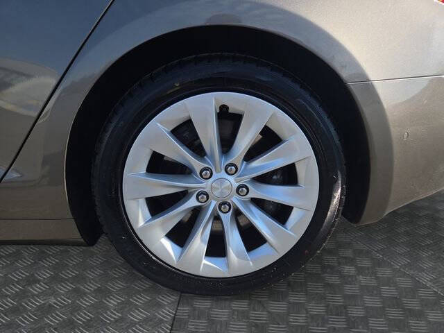 2016 Tesla Model S 75D