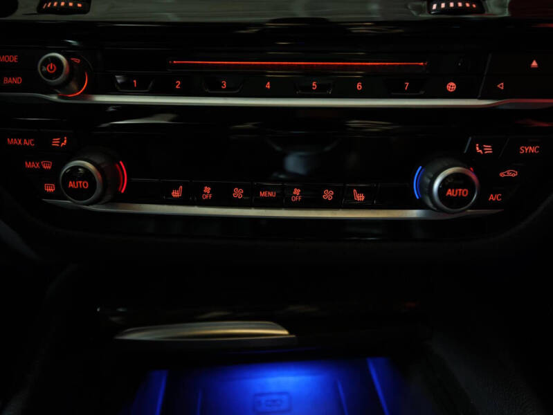 2019 BMW 5 Series 540i