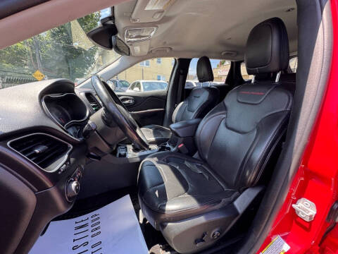 2019 Jeep Cherokee Trailhawk Elite