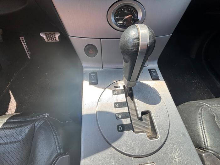 2005 Infiniti FX35