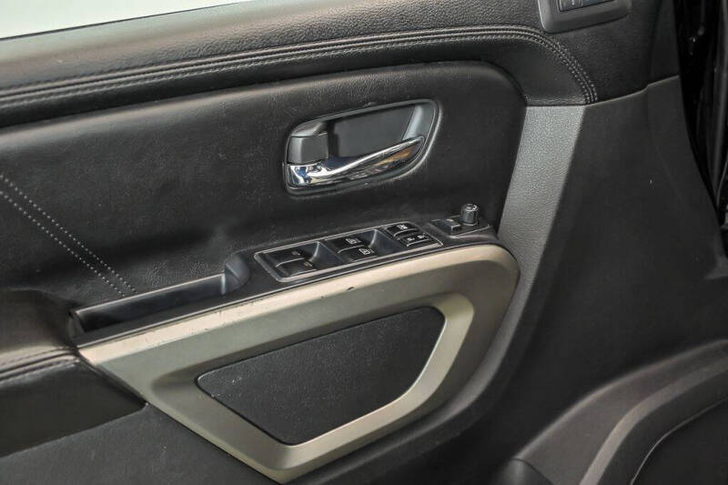 2015 Nissan Armada