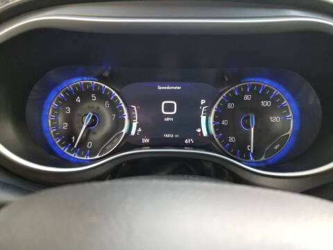 2025 Chrysler Voyager LX