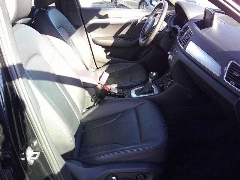 2016 Audi Q3 2.0T quattro Premium Plus