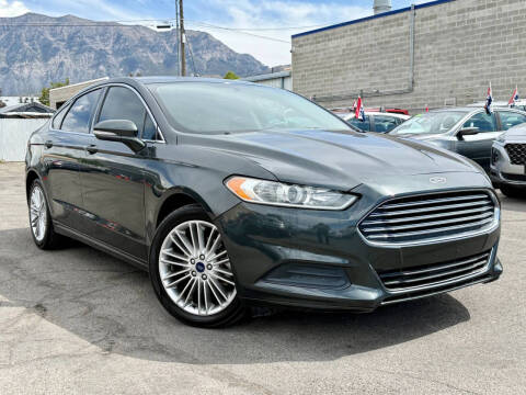 2016 Ford Fusion SE