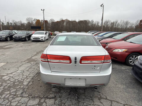 2011 Lincoln MKZ