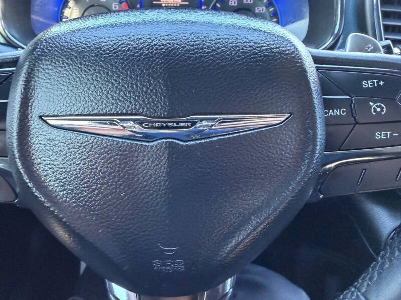 2015 Chrysler 200 S