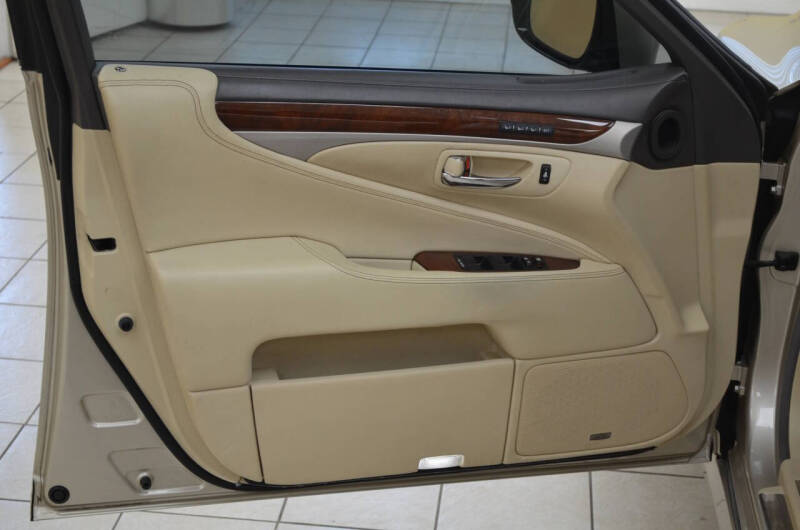 2013 Lexus LS 460