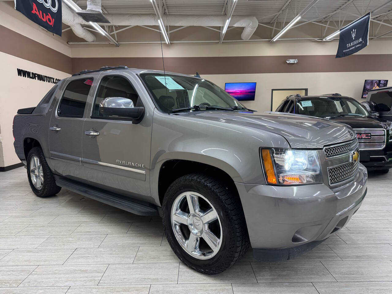 2012 Chevrolet Avalanche for sale at DFW Auto & Services Inc in Fort Worth, TX