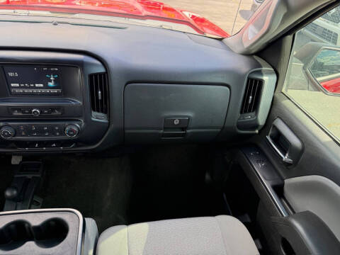 2017 Chevrolet Silverado 1500 Custom